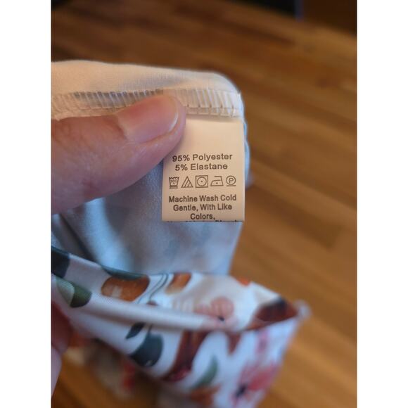 Women’s Large Silky Chicken PJ Set – Button Down Shorts Country Farmhouse - Picture 4 of 4